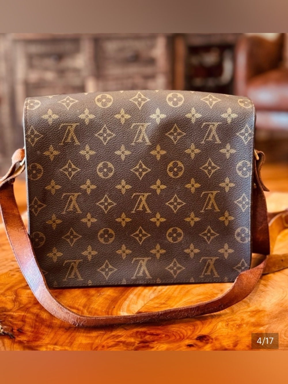 Louis Vuitton
Monogram Cartouchiere PM vintage bag purse, Crossbody 2000 france - Picture 3 of 15